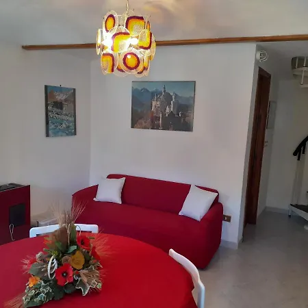 Casa Le Rondini Appartamento Mezzenile